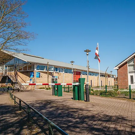 Westergeest-1 By Interhome פארק נופש *