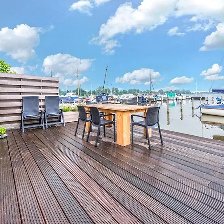 Prázdninový areál Westergeest-1 By Interhome